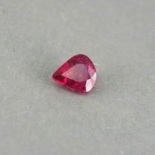 SHOLA Genuine 0,88 Ct Natural Untreated Ruby Purpur Red From Mozambique picture