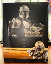 Star Wars Hot Toys - The Mandalorian and The Child (Deluxe Version) 1/6th picture