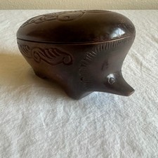VTG Russian Hand Carved Hedgehog Wooden Folk Art Trinket/Stamp/Snuff Box Rare picture