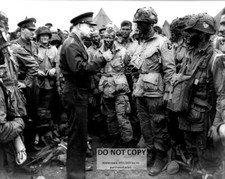 GENERAL DWIGHT D. EISENHOWER w/ PARATROOPERS BEFORE D-DAY - 8X10 PHOTO (ZZ-002) picture