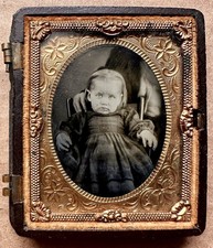 Shrouded Face Hidden Mother Creepy Hand Tintype 1860s picture