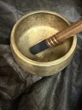 Rare Antique Mani Buddha Healing Yoga collectible Singing bowl Size 6.8