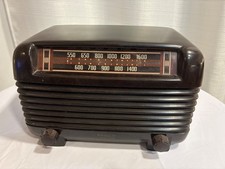 Philco Model 46-250 Vintage Radio picture