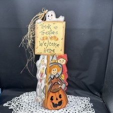 Vintage 2000 Shine Co Wood Halloween Sign Trick or Treaters Welcome Ghost 5440 picture