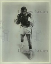 1972 Press Photo Boxer Buster Mathis - nox34160 picture