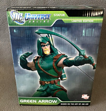 DC Direct DC Universe Online Green Arrow Statue #370/4000 Sealed Styrofoam-J Lee picture