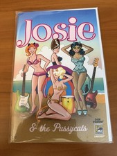 Archie Friends Josie Pussycats Beach Party Rock Band LEATHERED SDCC exclusive picture