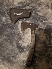 Defender Extreme Hatchet picture