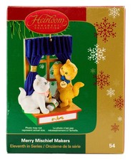 Merry Mischief Makers Kittens NEW Carlton Cards Cute Ornament Cat at Window picture