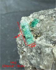 Very Clear Emeralds on Matrix Rock. Chivor Mines Colombia. 64 g. picture