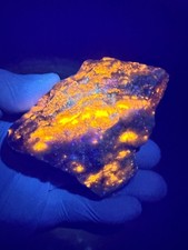 LARGE 15 OZ. Rare Highly Fluorescent North Carolina Sphalerite in Barite picture