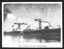 1959 -- SAINT NAZAIRE . TWO TANKERS BEING COMPLETED. 3Y155 picture