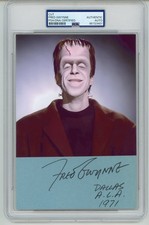 Fred Gwynne ~ Signed Autographed The Munsters Signature ~ PSA DNA Encased picture