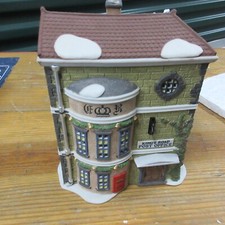 Dept. 56  Dicken's 1992 King's Road Post Office MIB picture
