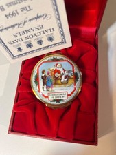 HALCYON DAYS Enamels CHRISTMAS 1994 Trinket Box w/Original Case picture