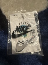 Nike Air Max Swoosh Lapel Pin Accessorie Silver Color Pendant Collectible New picture