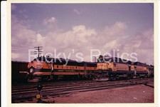 GN #444D F7A/SPS #324 C425 5x7 Photograph Great Northern 1966 Portland OR picture