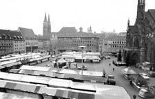 View of main market Nuremberg 13 December 1967 front Christkindlem- Old Photo 1 picture