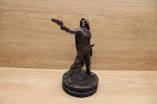 Destiny 2 Forsaken Cayde's Last Stand Statue Chronicle Collectibles Think Geek picture