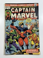 Vintage Captain Marvel #31 • Marvel Comics • Jim Starlin Art • 1974 • Good picture