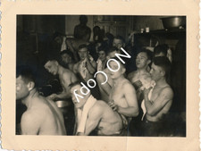 Photo WK2 Wehrmacht Soldiers Naked Nude X139 picture