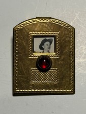 1940’s The Romance Of Helen Trent radio show mechanical brass badge premium picture