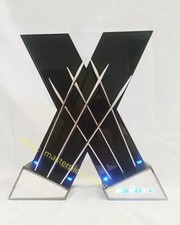 1:1 Metal Wolverine Adamantium Claws LED Stand Marvel Logan Desktop Cosplay Gift picture