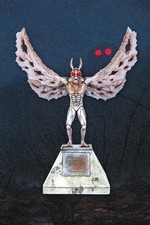 Fallout 76 Mothman Statue - 8