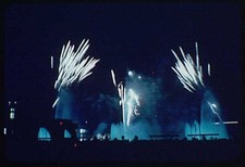 Photo:1939 1940 Worlds Fair Fireworks Fountain Blue Lighting Night Display picture