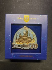 Disneyland 70th Anniversary Disney VIP Tours / Castle Jumbo Pin 2025/26 Limited picture
