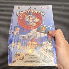 Upper Deck Looney Tunes All Stars Comic Ball Series 1 Box 1990 99 Cards Hologram picture
