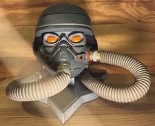 Sony Killzone 3 Helghast Edition Helghast Marksman Figure & Art Book Boxed picture