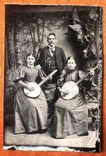 tintype of two female banjoists / banjo players rare antique photo musicians picture