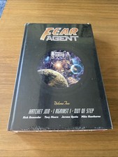 FEAR AGENT LIBRARY EDITION VOLUME 2: HATCHET JOB, I By Rick Remender & Various picture