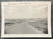 Vtg Photo 1930s-40s Badlands North Dakota Open Road B&W 4.5