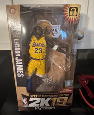 NBA 2K19 MyTEAM LeBron James Figure 20th Anniversary, Locker Code Inside picture
