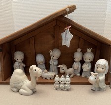 12 Pc Precious Moments Come Let Us Adore Him Porcelain Nativity Set W/ A Creche picture