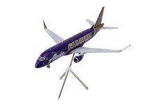 Geminijets Embraer ERJ-175 Commercial Aircraft 