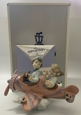 Lladro Don't Look Down Figurine 5698 Children Airplane Original Box Glossy picture