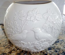 Lenox Four Seasons Vase Collection Gold Trim  Dove & Dogwood Tree Spring picture
