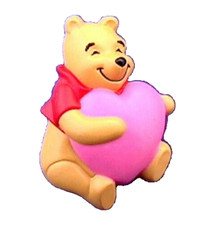 Hallmark PIN Valentines Vintage WINNIE The POOH HEART Disney 1995 Holiday Brooch picture
