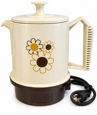 Vintage 1970's Regal Poly Perk Coffee Pot Electric Percolator 2-4  Cup Daisies picture