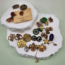 Girl Scouts Vintage Pin Lot Girl Guides USA Canada Australia Collectible Badges picture