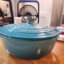 Le Creuset Caribbean Teal 2.75 qt Enameled Cast Iron Signature Sauteuse Oven Pan picture