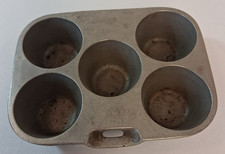 Vintage Wagner Ware Cast Iron 5 Popover Gem Pan #1335 Style Q Nickel Plated picture