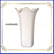 EvezBeadz Lenox Meridian Vase Ivory Gold Trim Ribbed Fluted Tulip Scalloped Deco picture