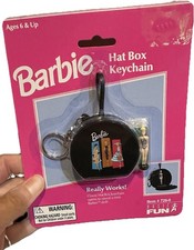 VTG 1999 MATTEL BARBIE HATBOX WITH TINY DOLL KEYCHAIN COLLECTIBLE MINI HAT BOX picture