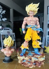 Dragon Ball Z (Super Saiyan Goku), 31 cm Figure. New In Box picture