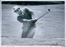 1983 Golfer Tony Thompson Of Vmi Out Tourney Sand Trap Sports Press Photo 7x9 picture