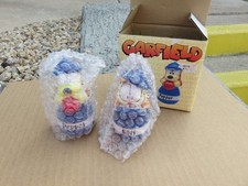 *Flawed* New 1998 Garfield Odie Paws Novelty Salt Pepper Shakers Rare picture